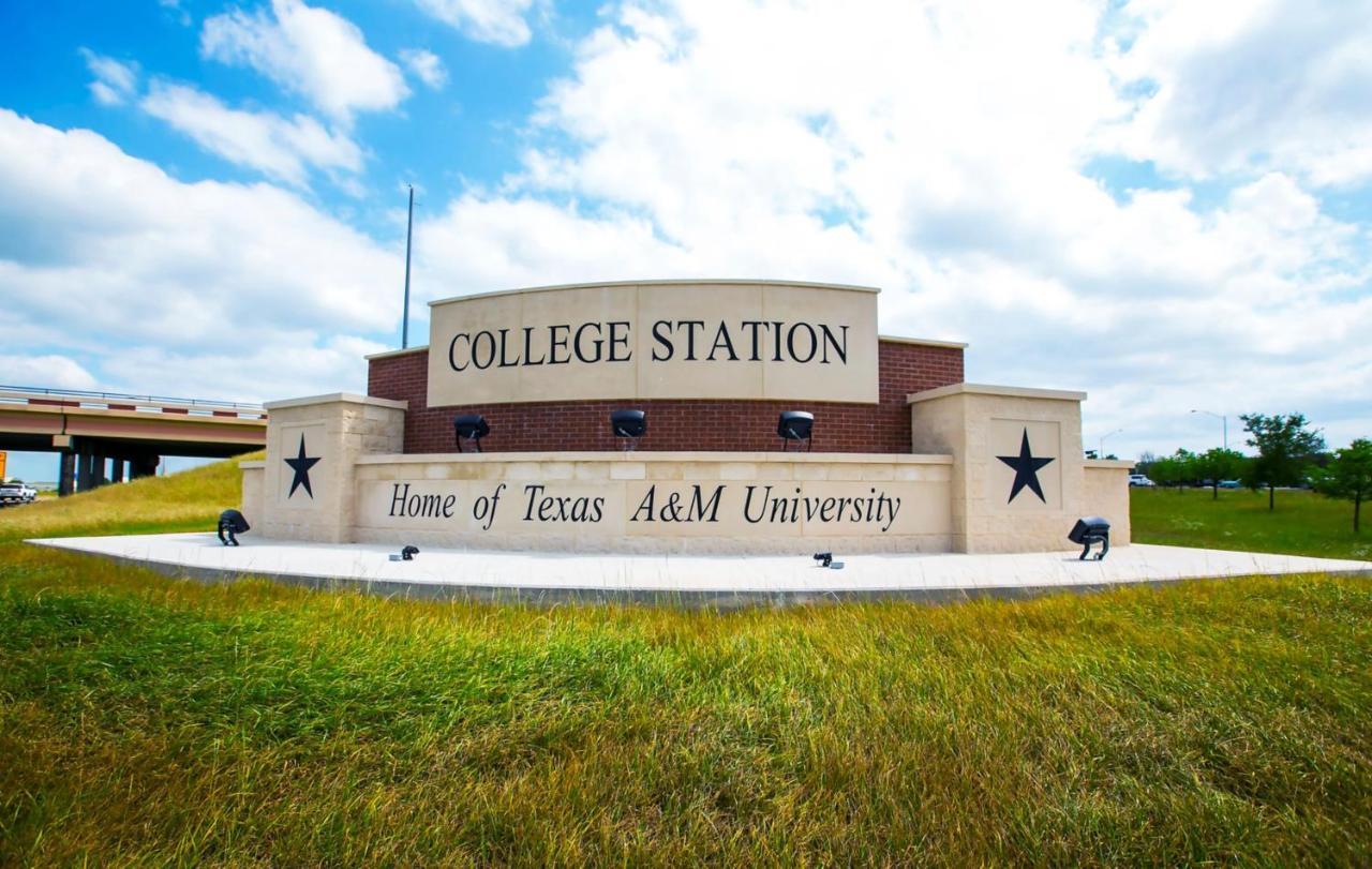 Holiday Inn Express & Suites College Station By Ihg Eksteriør bilde