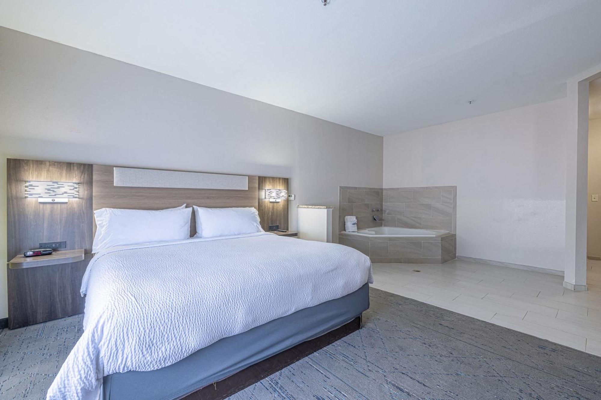 Holiday Inn Express & Suites College Station By Ihg Eksteriør bilde