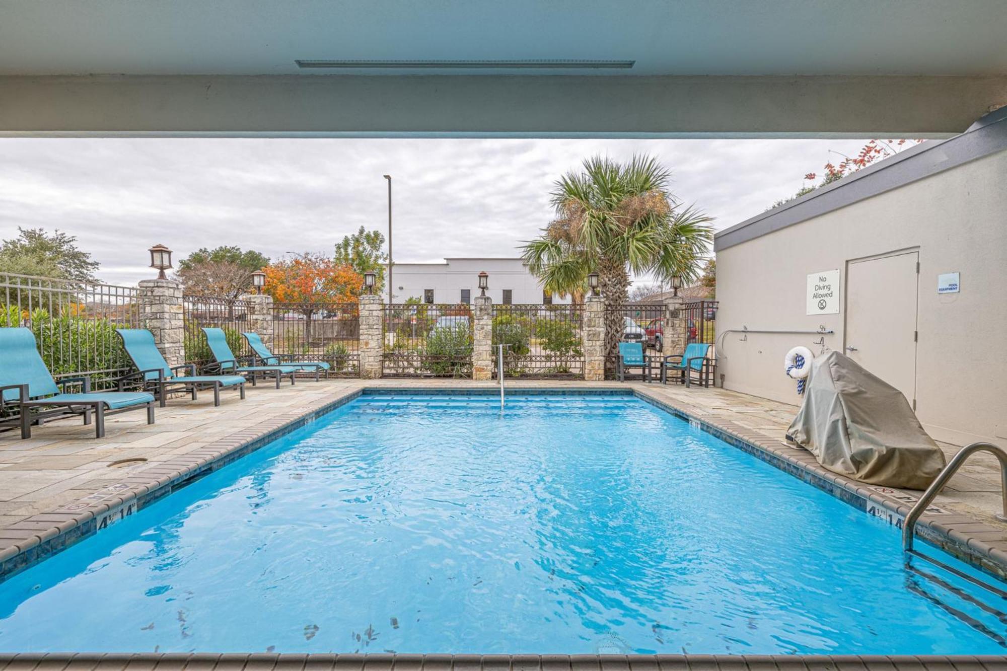 Holiday Inn Express & Suites College Station By Ihg Eksteriør bilde